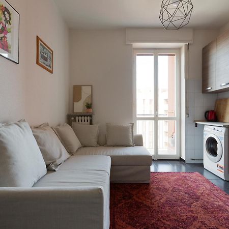 Corvetto M3 - Comfy Apt. With Balcony! Milano Eksteriør billede