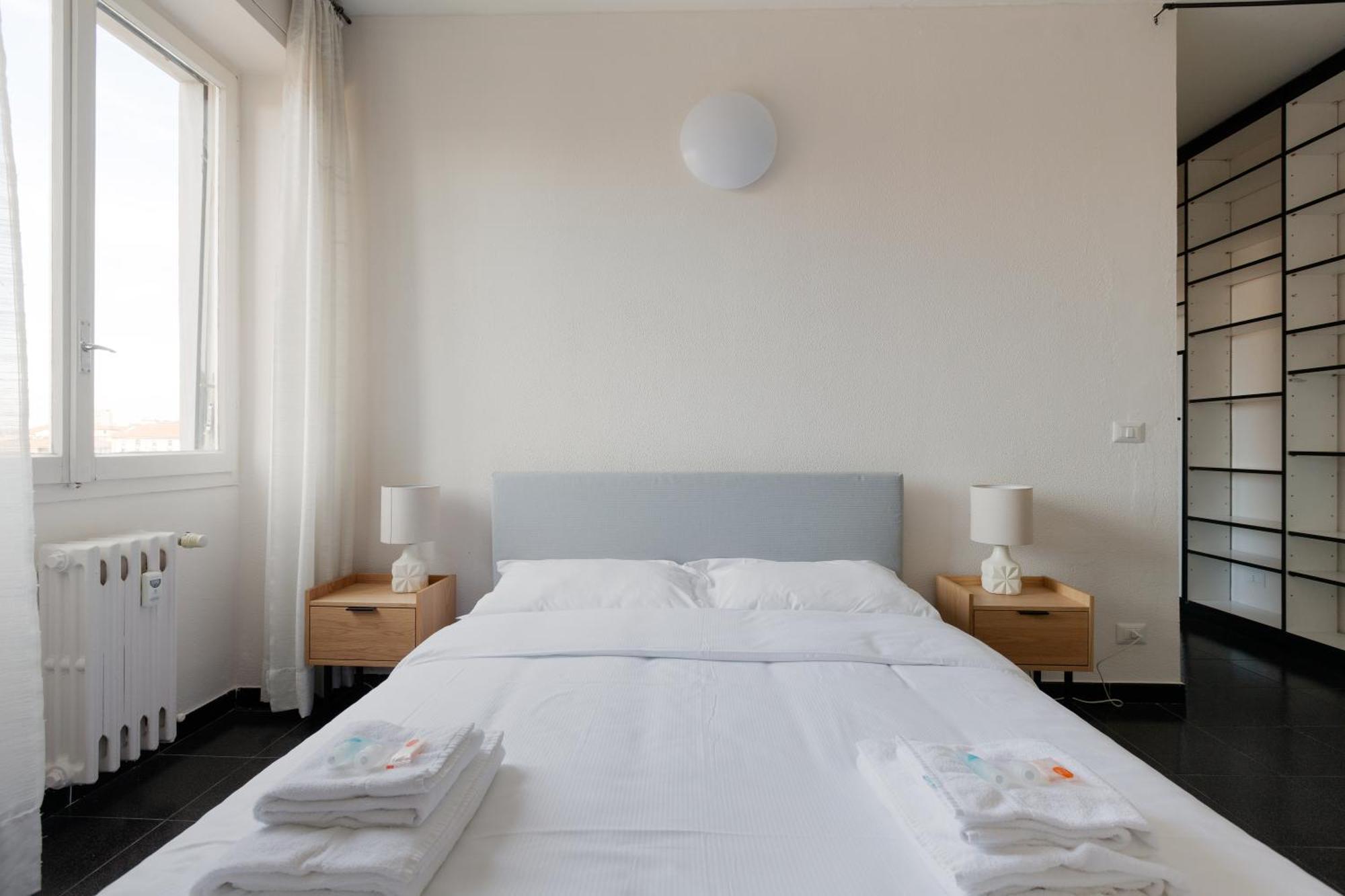 Corvetto M3 - Comfy Apt. With Balcony! Milano Eksteriør billede
