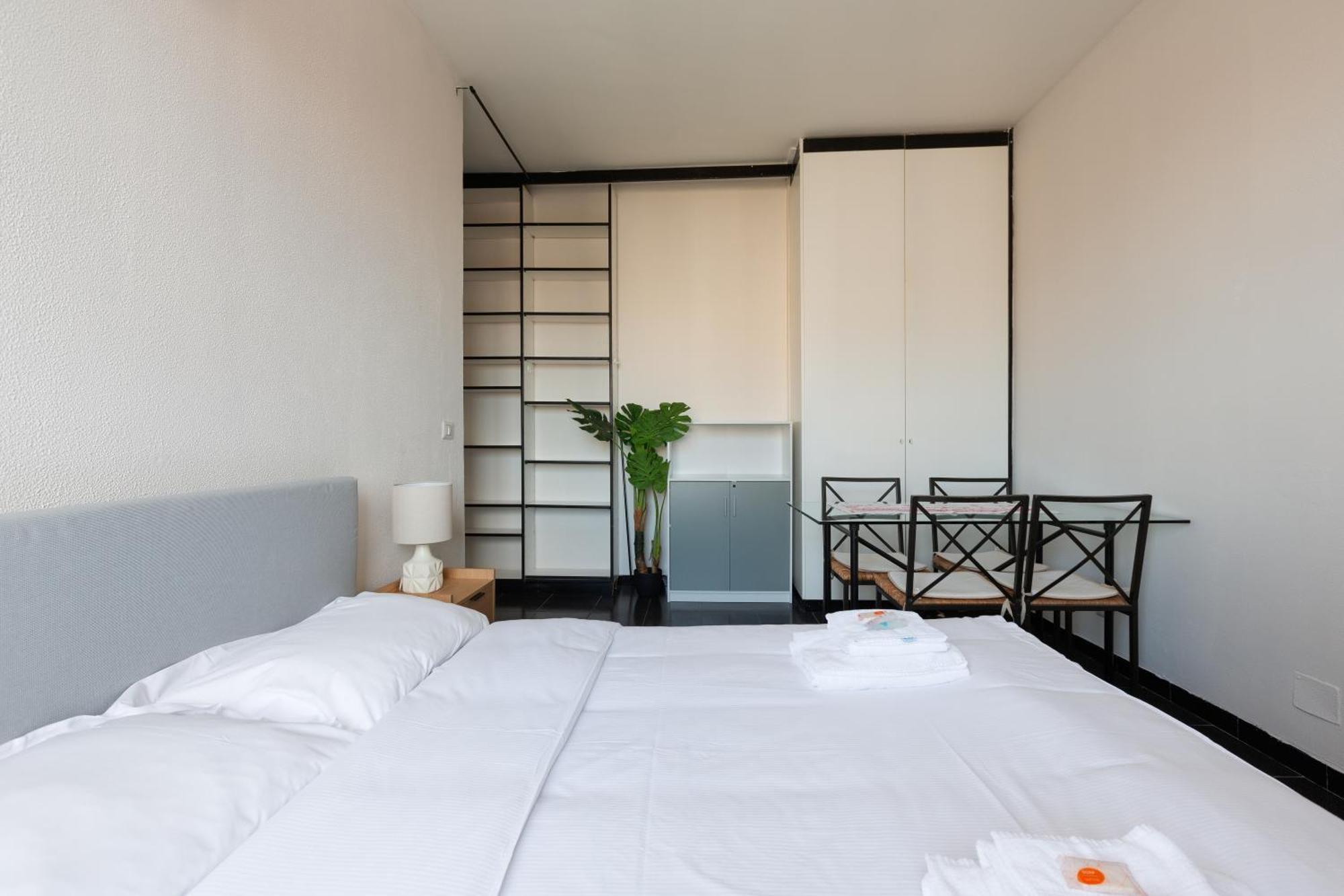 Corvetto M3 - Comfy Apt. With Balcony! Milano Eksteriør billede